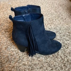 Navy Blue Fringe Booties, Size 8, Bonnibel